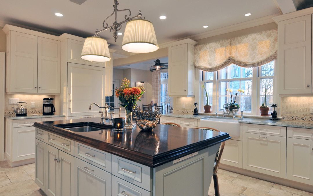 Ken Kelly: Antique White Kitchen with Custom Green Moss Island Finish – Oyster Bay, LI