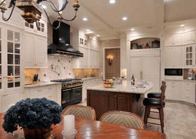 Classic White Kitchen Greatroom in Jericho Long Island
