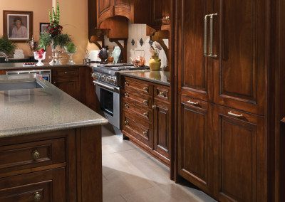 Luxury Kitchen in Wood Mode Cabinetry