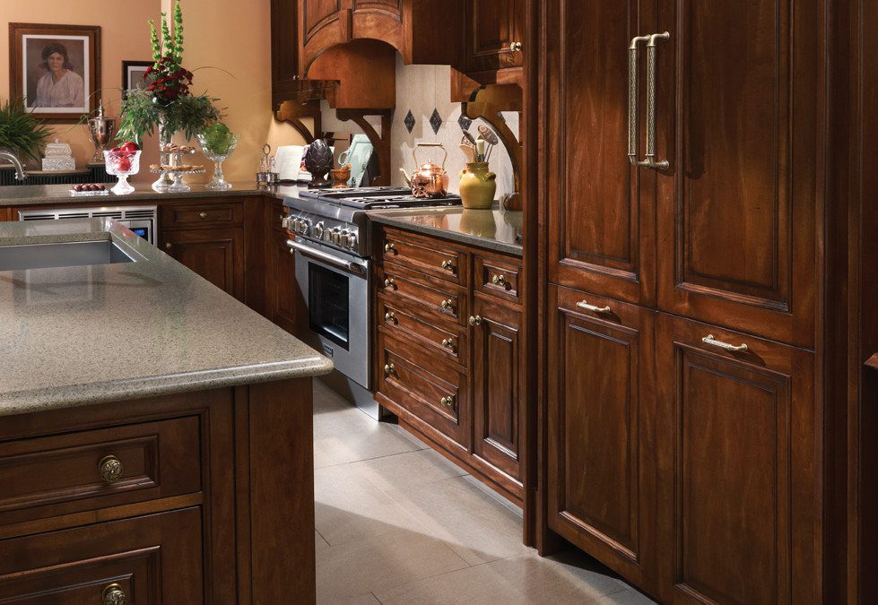 Luxury Kitchen in Wood Mode Cabinetry
