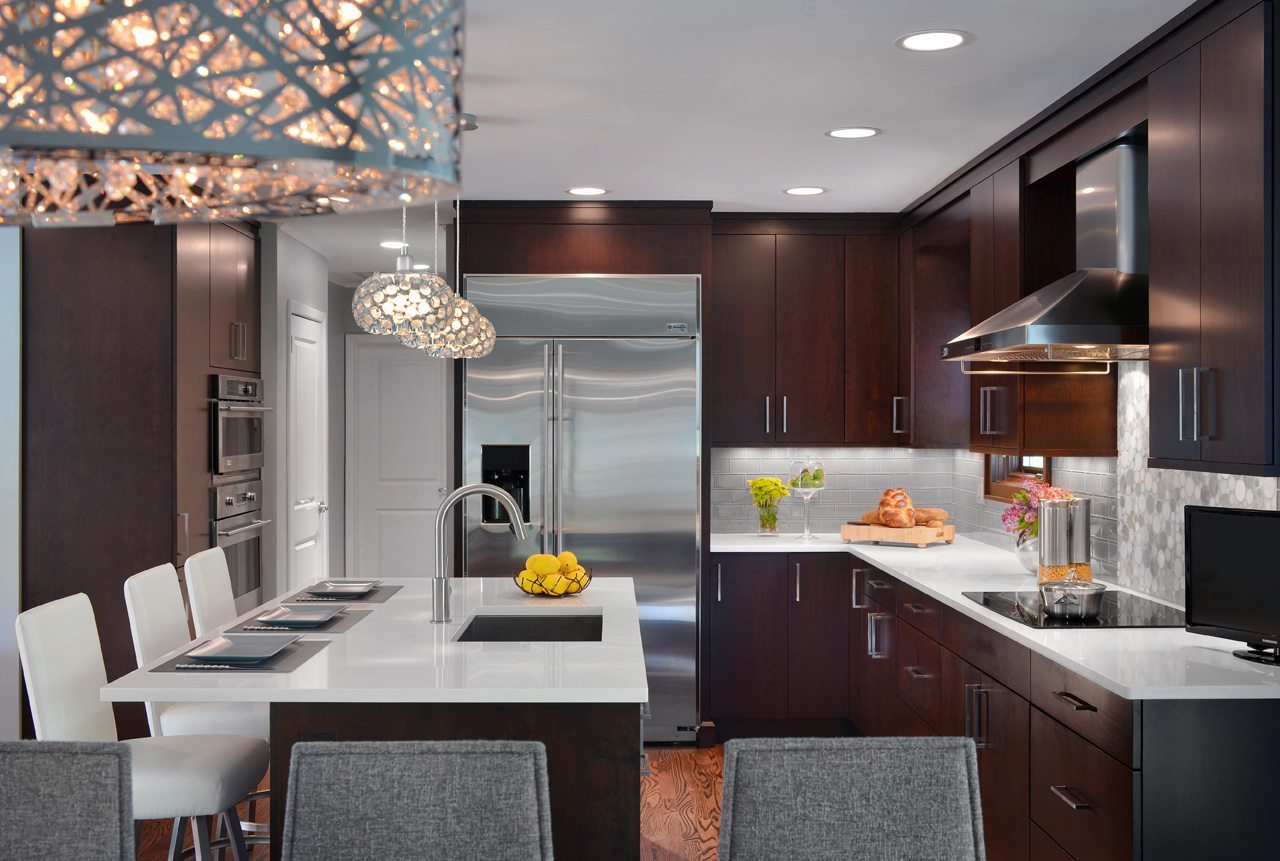 Transitional Kitchen Design in East Hills Long Island