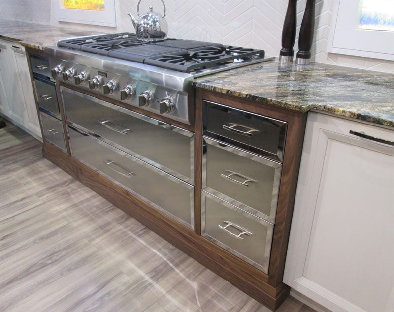 Elmwood High End Kitchen Cabinets