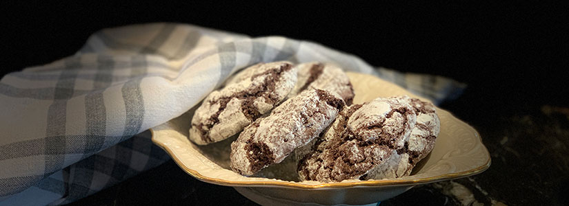 Chocolate Caramel Crinkle Cookies