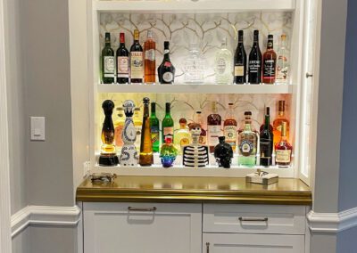 Alcohol Cabinet & bar with integrated fridge