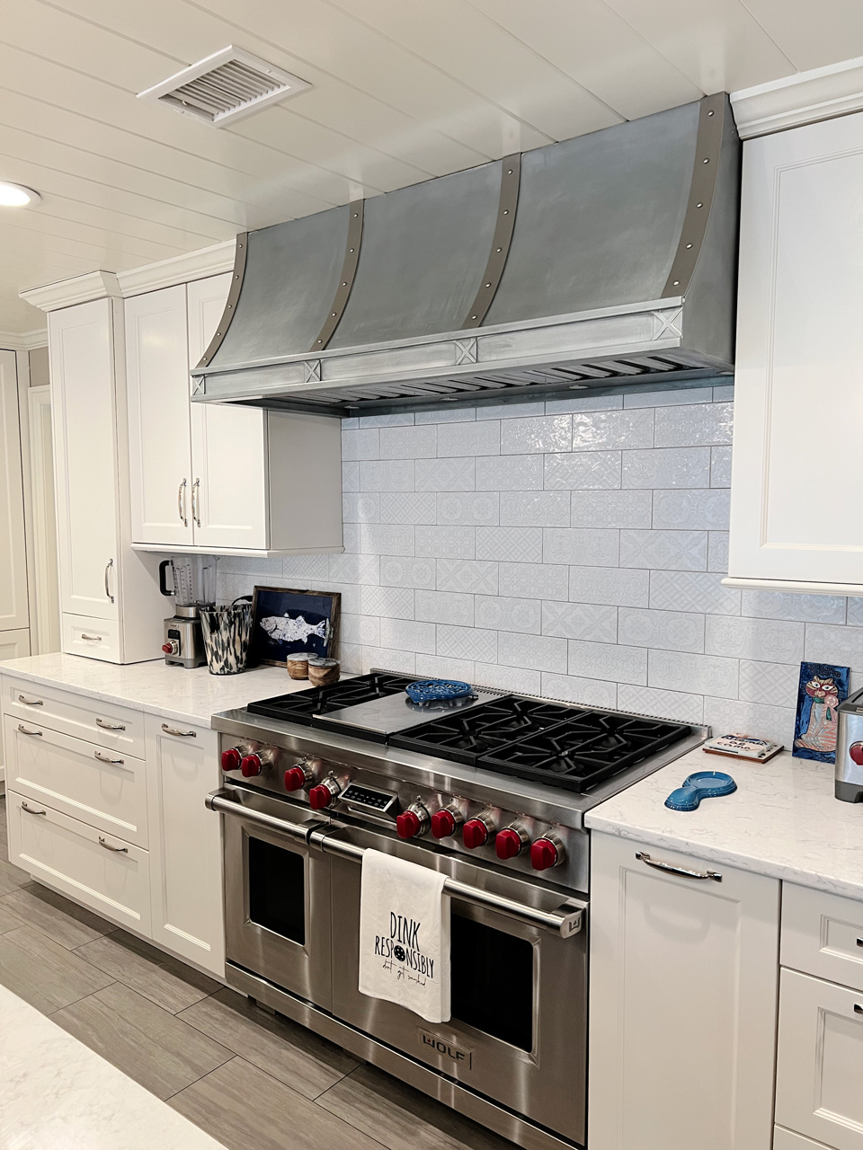 Stainless Steel Decorative Range Hood, Stainless Steel Wolf Range, White Kitchen Countertop, White Kitchen Cabinet